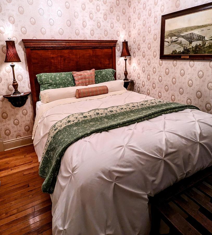 Auberge J.A Moisan Québec Kültér fotó